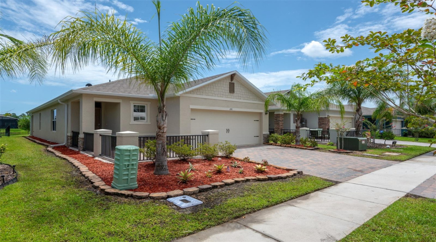 New Smyrna Beach, Florida 32168, 3 Bedroom Bedrooms, ,2 Bathroombathrooms,Residential,For Sale,Caryota,0,Mfrtb8530772