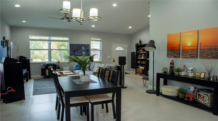 Tampa, Florida 33604, 3 Bedroom Bedrooms, ,2 Bathroombathrooms,Residential,For Sale,Mitchell,0,Mfrtb8527285