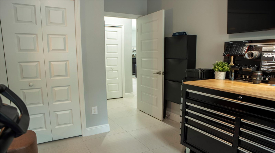 Tampa, Florida 33604, 3 Bedroom Bedrooms, ,2 Bathroombathrooms,Residential,For Sale,Mitchell,0,Mfrtb8527285
