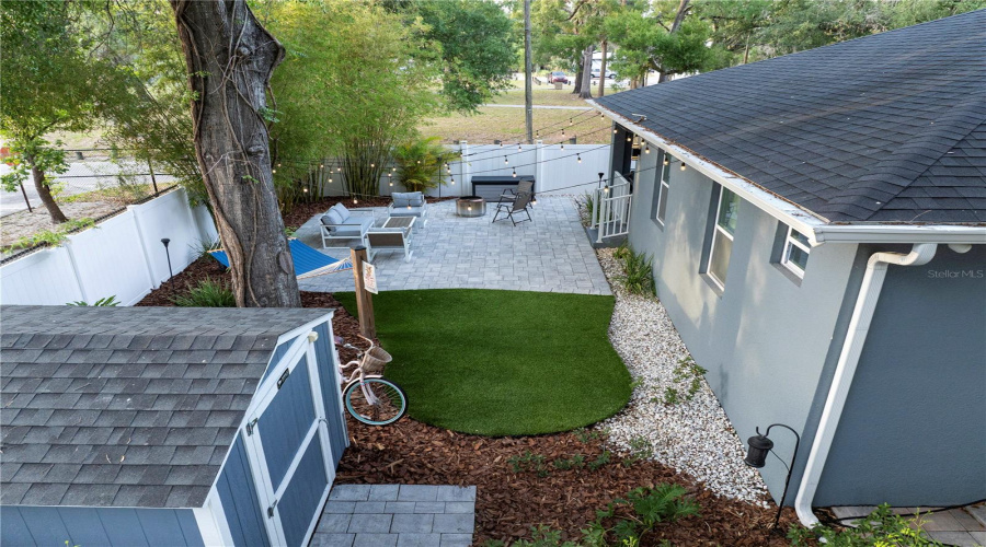 Tampa, Florida 33604, 3 Bedroom Bedrooms, ,2 Bathroombathrooms,Residential,For Sale,Mitchell,0,Mfrtb8527285