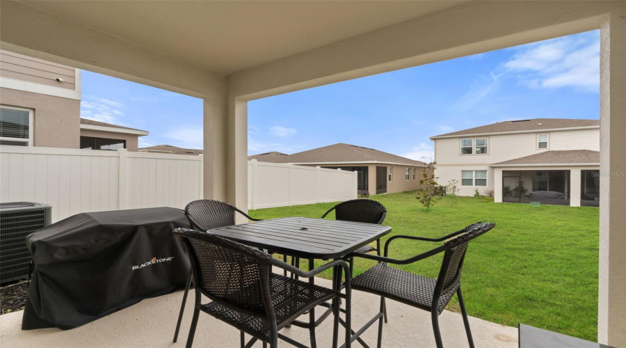 Mascotte, Florida 34753, 4 Bedroom Bedrooms, ,3 Bathroombathrooms,Residential,For Sale,Sugarbelle,0,Mfro6403831