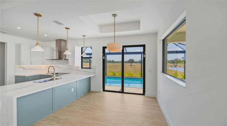 Seamless Indoor-Outdoor Living From Dining Room.