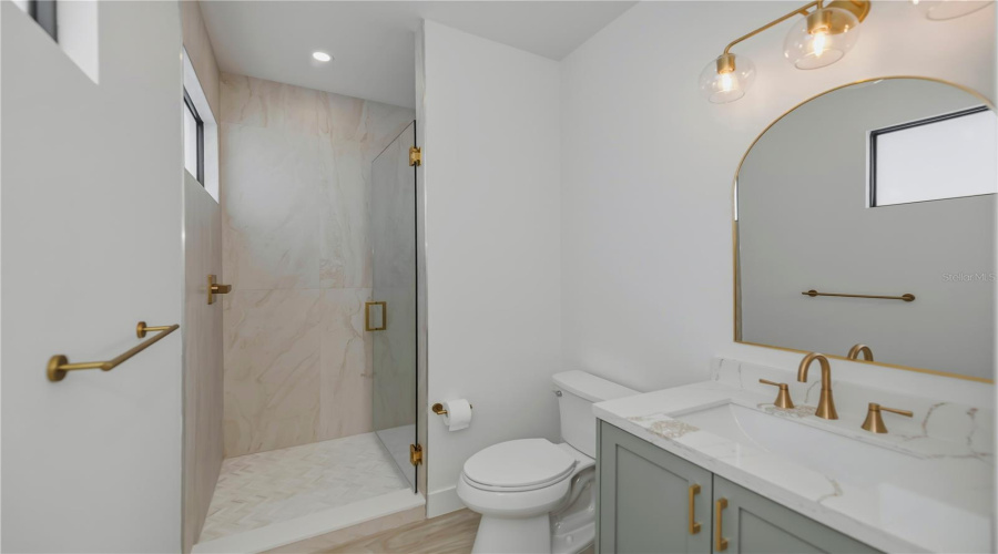 Guest Bathroom 3 With Walk In Shower (2Nd Floor)