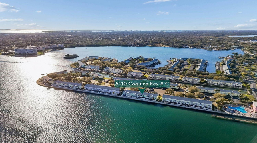 St Petersburg, Florida 33705, 1 Bedroom Bedrooms, ,1 Bathroombathrooms,Residential,For Sale,Coquina Key,0,Mfrtb8473440