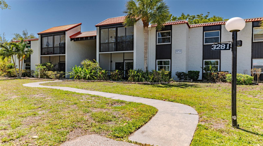 Sarasota, Florida 34232, 2 Bedroom Bedrooms, ,2 Bathroombathrooms,Residential,For Sale,Beneva,0,Mfrtb8516148