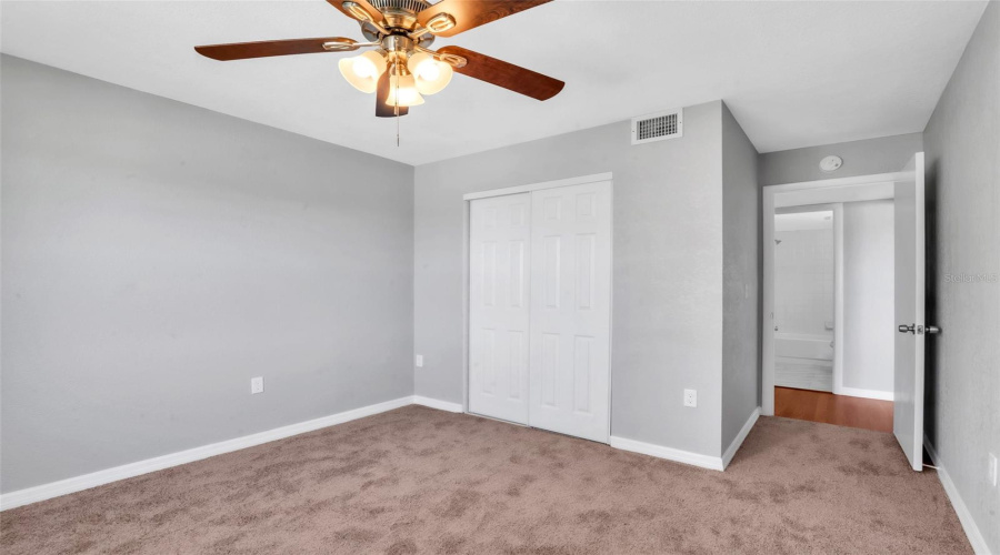 Sarasota, Florida 34232, 2 Bedroom Bedrooms, ,2 Bathroombathrooms,Residential,For Sale,Beneva,0,Mfrtb8516148