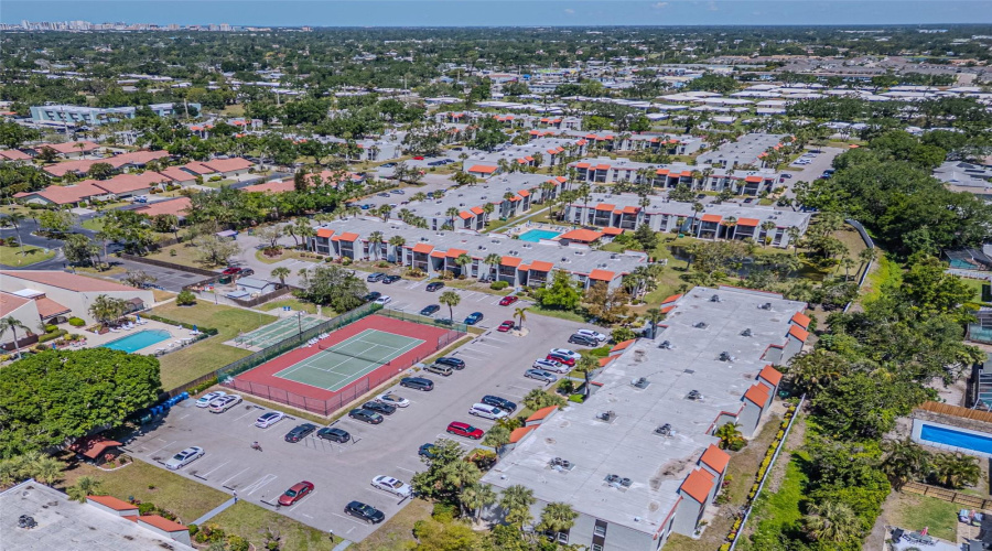 Sarasota, Florida 34232, 2 Bedroom Bedrooms, ,2 Bathroombathrooms,Residential,For Sale,Beneva,0,Mfrtb8516148