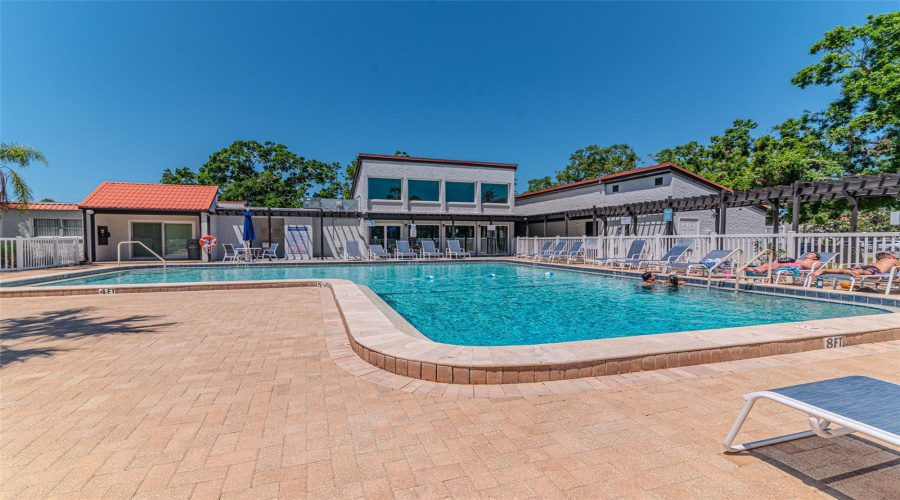 Sarasota, Florida 34232, 2 Bedroom Bedrooms, ,2 Bathroombathrooms,Residential,For Sale,Beneva,0,Mfrtb8516148