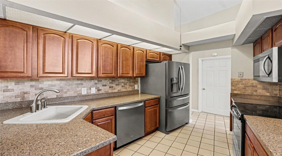 Spring Hill, Florida 34609, 3 Bedroom Bedrooms, ,2 Bathroombathrooms,Residential,For Sale,Everard,0,Mfrtb8517073
