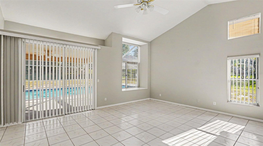 Spring Hill, Florida 34609, 3 Bedroom Bedrooms, ,2 Bathroombathrooms,Residential,For Sale,Everard,0,Mfrtb8517073