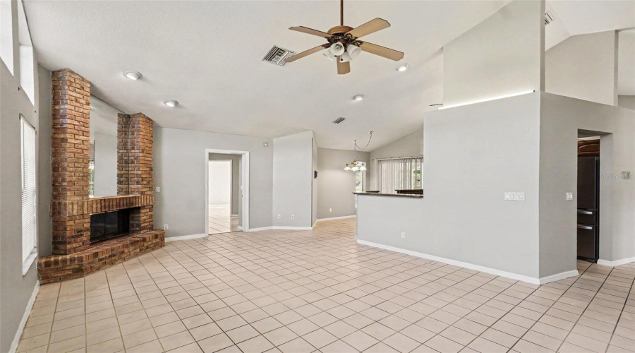 Spring Hill, Florida 34609, 3 Bedroom Bedrooms, ,2 Bathroombathrooms,Residential,For Sale,Everard,0,Mfrtb8517073