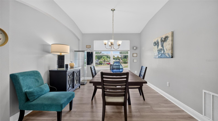 Sorrento, Florida 32776, 3 Bedroom Bedrooms, ,2 Bathroombathrooms,Residential,For Sale,Woodhill,0,Mfro6427487