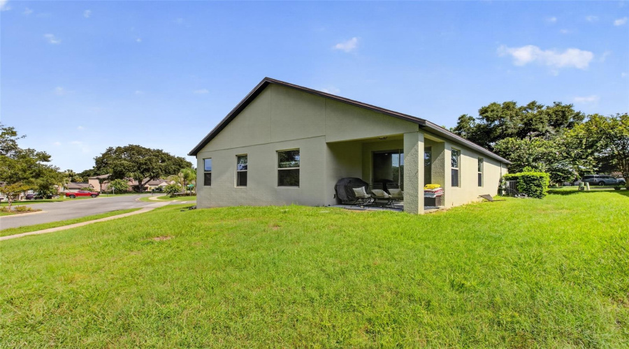 Sorrento, Florida 32776, 3 Bedroom Bedrooms, ,2 Bathroombathrooms,Residential,For Sale,Woodhill,0,Mfro6427487