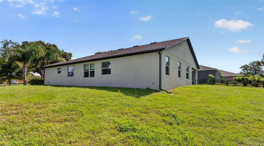 Sorrento, Florida 32776, 3 Bedroom Bedrooms, ,2 Bathroombathrooms,Residential,For Sale,Woodhill,0,Mfro6427487