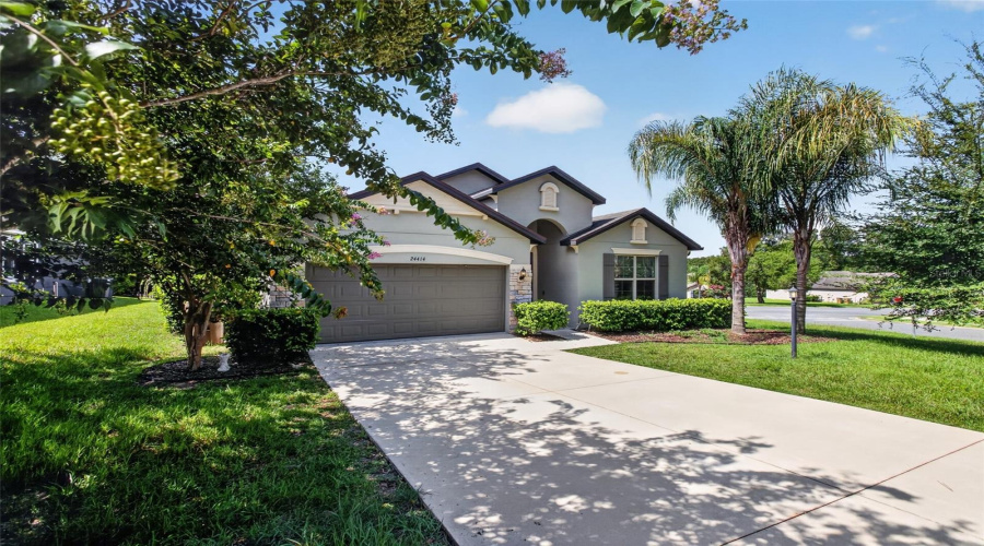 Sorrento, Florida 32776, 3 Bedroom Bedrooms, ,2 Bathroombathrooms,Residential,For Sale,Woodhill,0,Mfro6427487