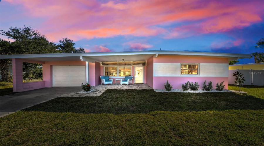 St Pete Beach, Florida 33706, 2 Bedroom Bedrooms, ,2 Bathroombathrooms,Residential,For Sale,88Th,0,Mfrw7880900