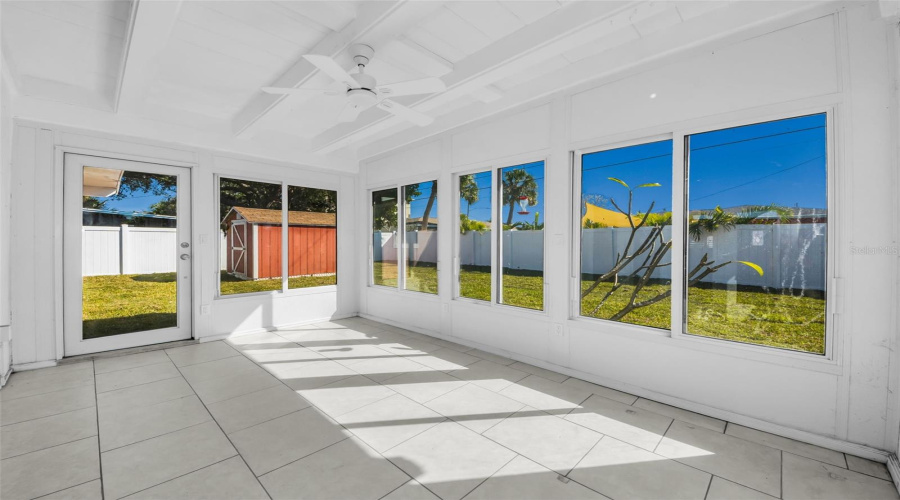 St Pete Beach, Florida 33706, 2 Bedroom Bedrooms, ,2 Bathroombathrooms,Residential,For Sale,88Th,0,Mfrw7880900