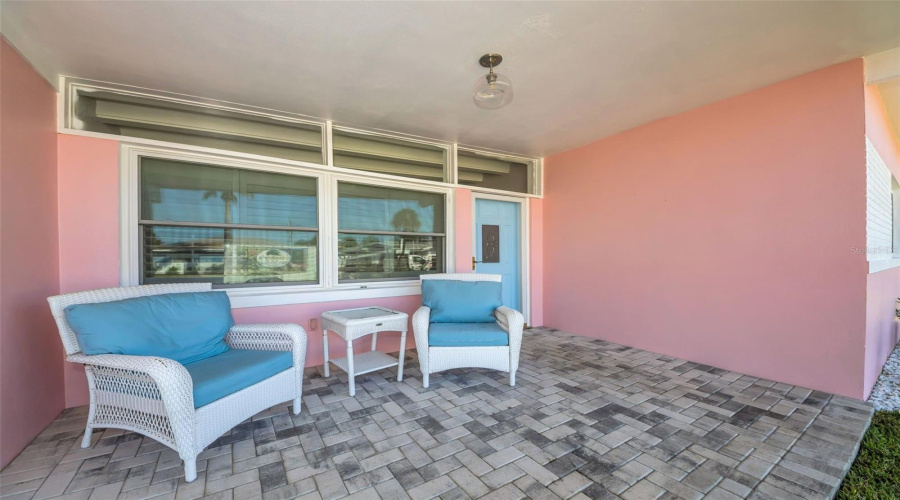 St Pete Beach, Florida 33706, 2 Bedroom Bedrooms, ,2 Bathroombathrooms,Residential,For Sale,88Th,0,Mfrw7880900
