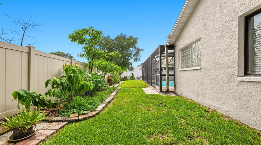Brandon, Florida 33511, 3 Bedroom Bedrooms, ,2 Bathroombathrooms,Residential,For Sale,Flaxwood,0,Mfrtb8543003