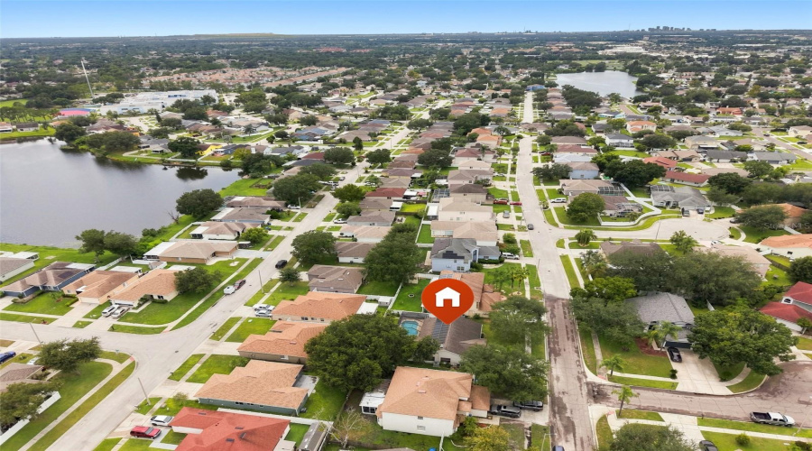 Brandon, Florida 33511, 3 Bedroom Bedrooms, ,2 Bathroombathrooms,Residential,For Sale,Flaxwood,0,Mfrtb8543003