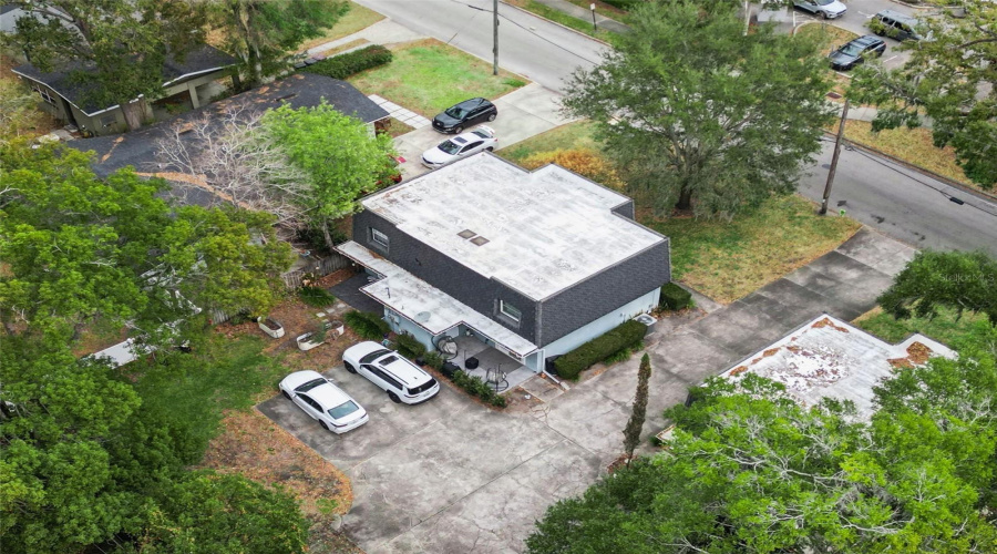 Orlando, Florida 32804, 2 Bedroom Bedrooms, ,1 Bathroombathrooms,Residential,For Sale,Elizabeth,0,Mfro6386693
