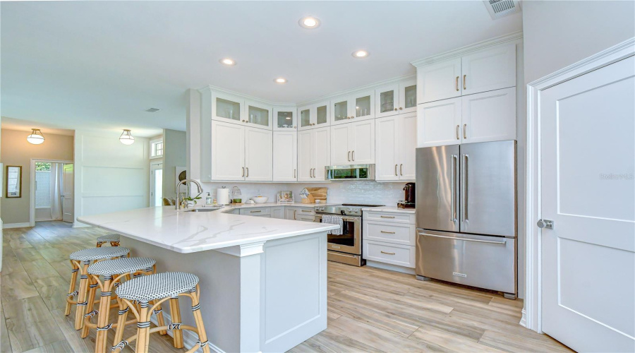 Premium Kitchenaid Stainless Steel Appliance Package.