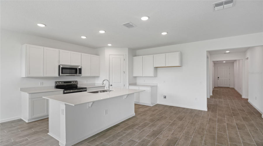 Winter Haven, Florida 33884, 4 Bedroom Bedrooms, ,3 Bathroombathrooms,Residential,For Sale,Kinsley,0,Mfrs5133352