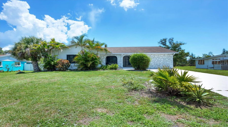 Englewood, Florida 34223, 3 Bedroom Bedrooms, ,2 Bathroombathrooms,Residential,For Sale,2Nd,0,Mfrn6140129