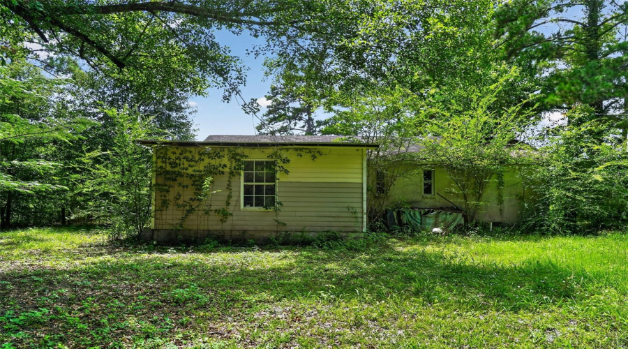 Havana, Florida 32333, 3 Bedroom Bedrooms, ,1 Bathroombathrooms,Residential,For Sale,Chambliss,0,Mfrtb8540935
