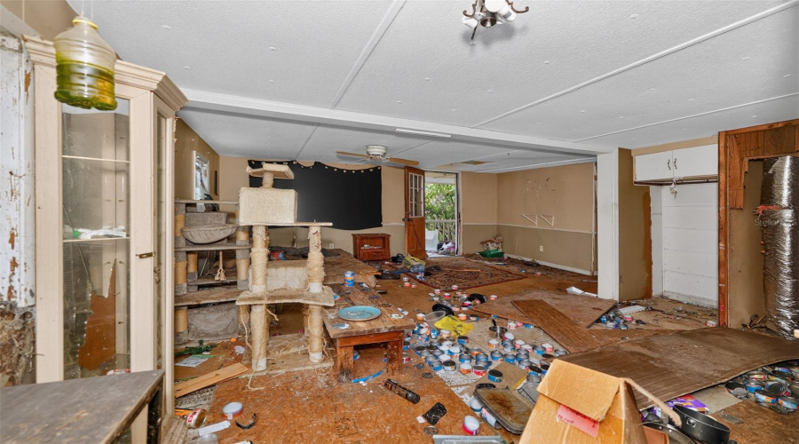 Havana, Florida 32333, 3 Bedroom Bedrooms, ,1 Bathroombathrooms,Residential,For Sale,Chambliss,0,Mfrtb8540935
