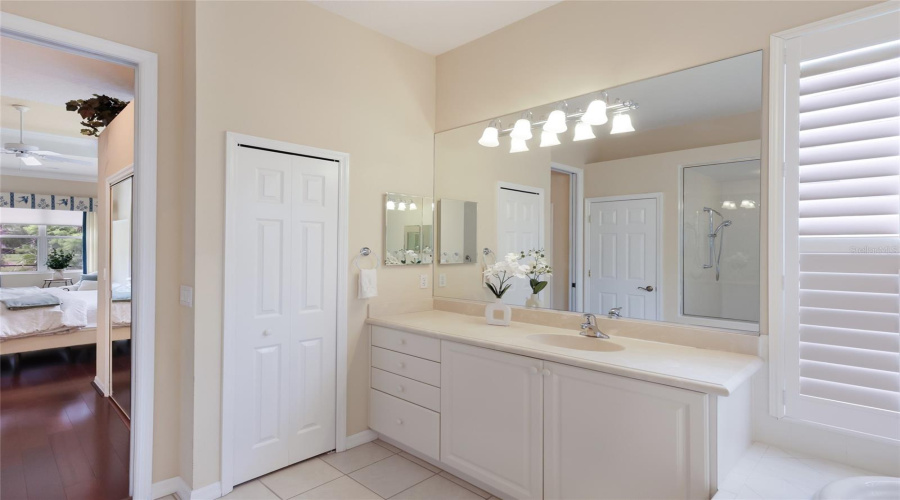 Bradenton, Florida 34202, 2 Bedroom Bedrooms, ,2 Bathroombathrooms,Residential,For Sale,Orchid Island,0,Mfra4695467