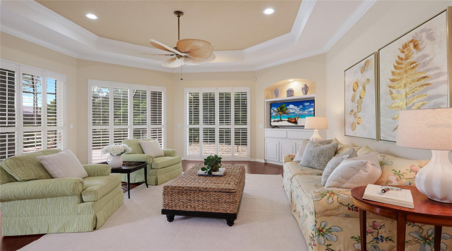 Bradenton, Florida 34202, 2 Bedroom Bedrooms, ,2 Bathroombathrooms,Residential,For Sale,Orchid Island,0,Mfra4695467