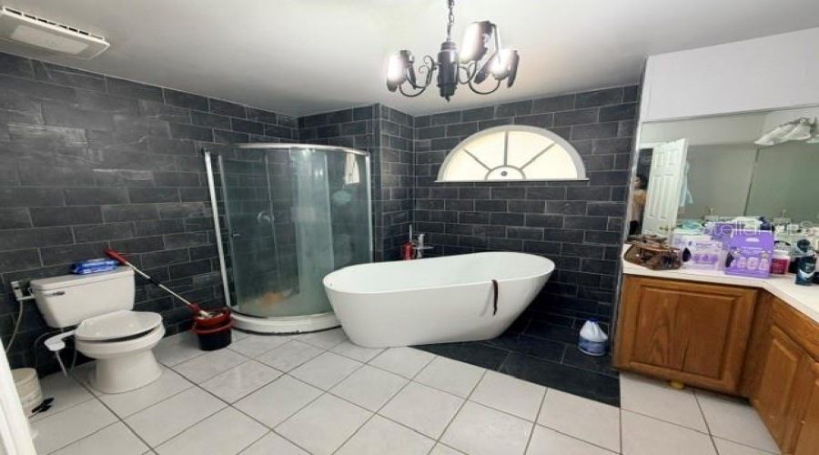 Orlando, Florida 32818, 4 Bedroom Bedrooms, ,2 Bathroombathrooms,Residential,For Sale,Sackett,0,Mfro6415947