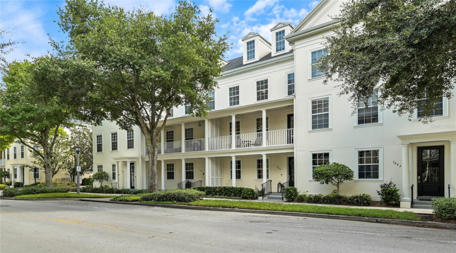 Great Location To Downtown Baldwin Park