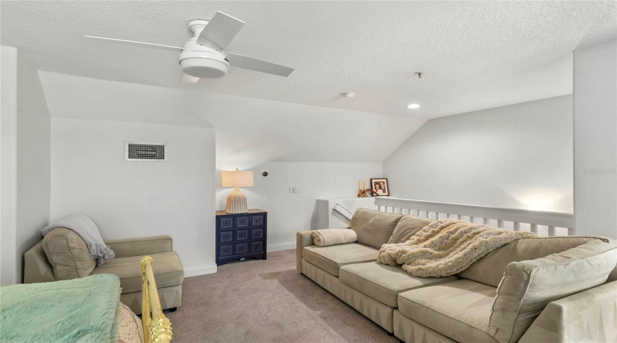 Orlando, Florida 32814, 3 Bedroom Bedrooms, ,3 Bathroombathrooms,Residential,For Sale,Prospect,0,Mfro6436079
