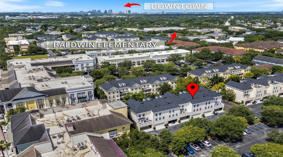 Easy Access To Downtown Orlando