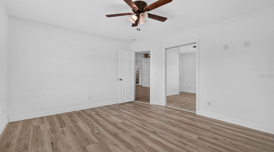 Daytona Beach, Florida 32118, 5 Bedroom Bedrooms, ,4 Bathroombathrooms,Residential,For Sale,Schulte,0,Mfrv4948843
