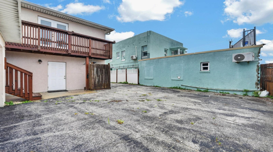 Daytona Beach, Florida 32118, 5 Bedroom Bedrooms, ,4 Bathroombathrooms,Residential,For Sale,Schulte,0,Mfrv4948843