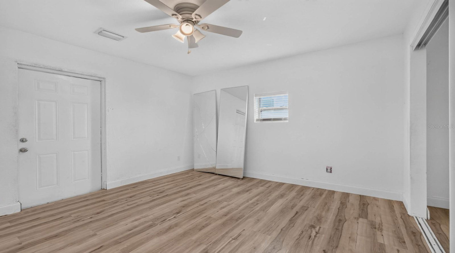 Daytona Beach, Florida 32118, 5 Bedroom Bedrooms, ,4 Bathroombathrooms,Residential,For Sale,Schulte,0,Mfrv4948843