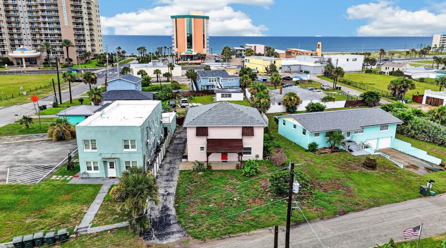 Daytona Beach, Florida 32118, 5 Bedroom Bedrooms, ,4 Bathroombathrooms,Residential,For Sale,Schulte,0,Mfrv4948843