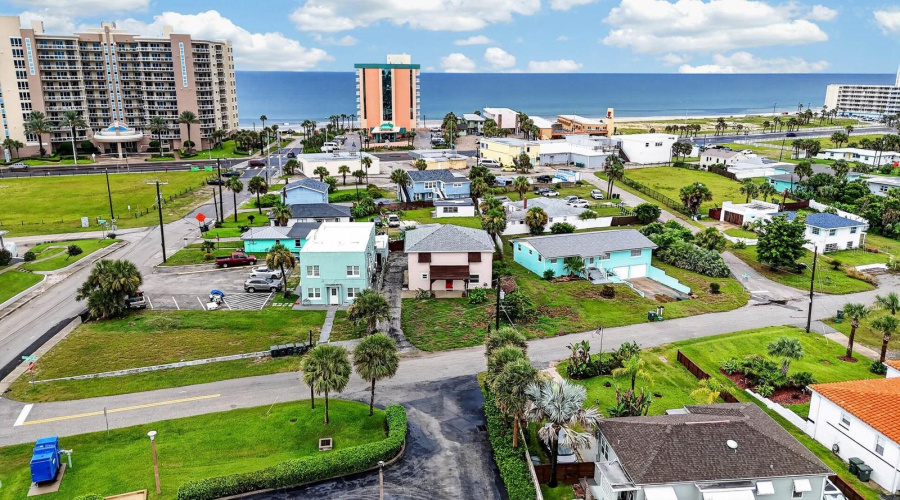 Daytona Beach, Florida 32118, 5 Bedroom Bedrooms, ,4 Bathroombathrooms,Residential,For Sale,Schulte,0,Mfrv4948843