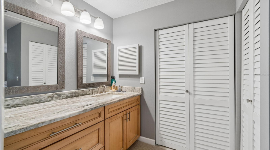 Palm Harbor, Florida 34684, 2 Bedroom Bedrooms, ,2 Bathroombathrooms,Residential,For Sale,Fig,0,Mfrtb8526998