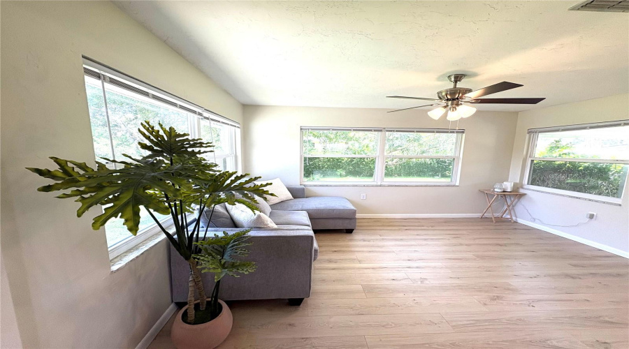 Beverly Hills, Florida 34465, 2 Bedroom Bedrooms, ,1 Bathroombathrooms,Residential,For Sale,Maidencane,0,Mfrtb8542635