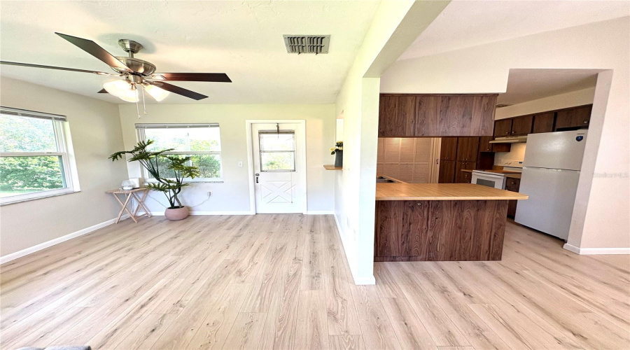 Beverly Hills, Florida 34465, 2 Bedroom Bedrooms, ,1 Bathroombathrooms,Residential,For Sale,Maidencane,0,Mfrtb8542635
