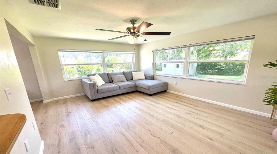 Beverly Hills, Florida 34465, 2 Bedroom Bedrooms, ,1 Bathroombathrooms,Residential,For Sale,Maidencane,0,Mfrtb8542635
