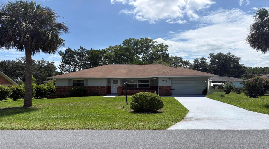Beverly Hills, Florida 34465, 2 Bedroom Bedrooms, ,1 Bathroombathrooms,Residential,For Sale,Maidencane,0,Mfrtb8542635