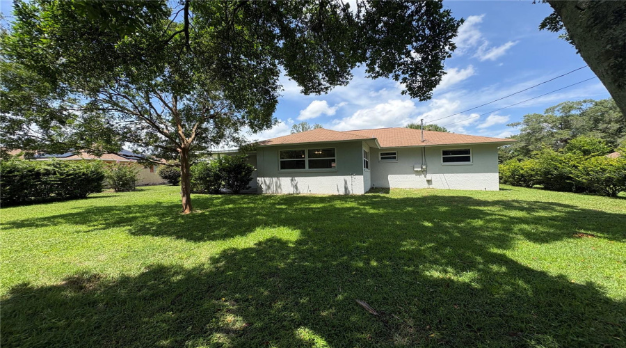 Beverly Hills, Florida 34465, 2 Bedroom Bedrooms, ,1 Bathroombathrooms,Residential,For Sale,Maidencane,0,Mfrtb8542635