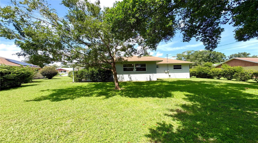 Beverly Hills, Florida 34465, 2 Bedroom Bedrooms, ,1 Bathroombathrooms,Residential,For Sale,Maidencane,0,Mfrtb8542635