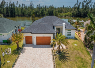 Premier Sailboat Access Waterfront Home.