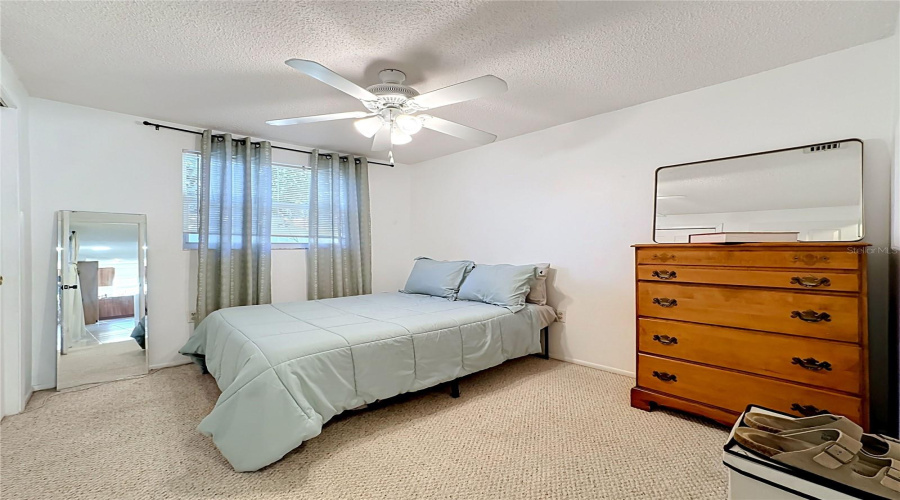 Sarasota, Florida 34233, 3 Bedroom Bedrooms, ,2 Bathroombathrooms,Residential,For Sale,Cochise,0,Mfra4704215